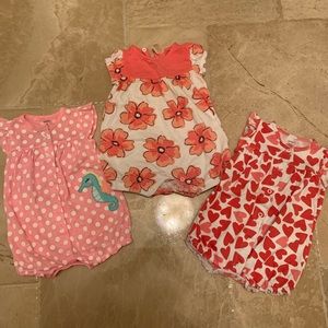 Bundle of 3 romper size 9M and 6-9M